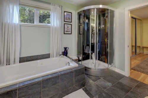 51 Echlin Drive, Bragg Creek, AB 