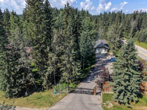 51 Echlin Drive, Bragg Creek, AB 