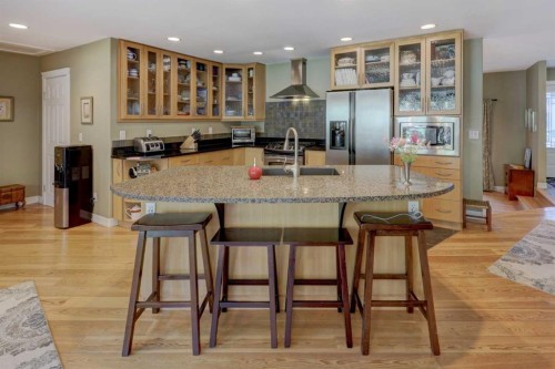 51 Echlin Drive, Bragg Creek, AB 
