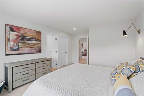 500 Cranbrook Gardens Se, Calgary, AB - Indoor Photo Showing Bedroom
