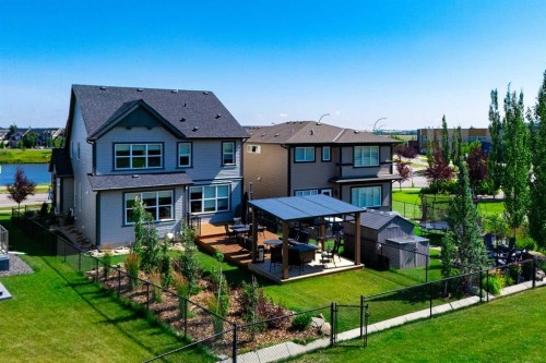 236 Hillcrest Drive Sw, Airdrie, AB - Outdoor