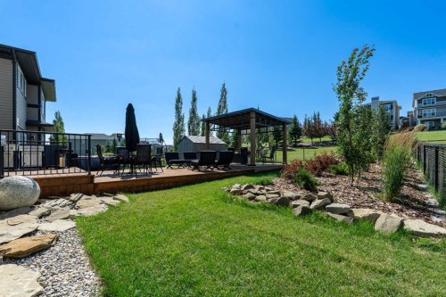 236 Hillcrest Drive Sw, Airdrie, AB - Outdoor