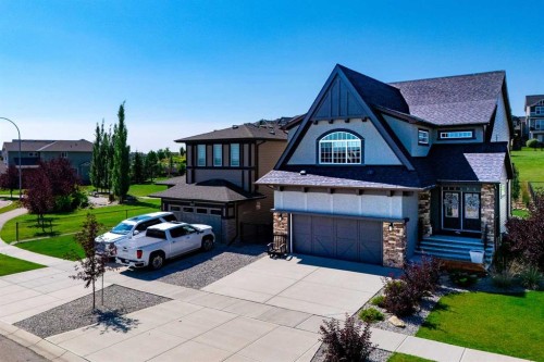 236 Hillcrest Drive Sw, Airdrie, AB - Outdoor