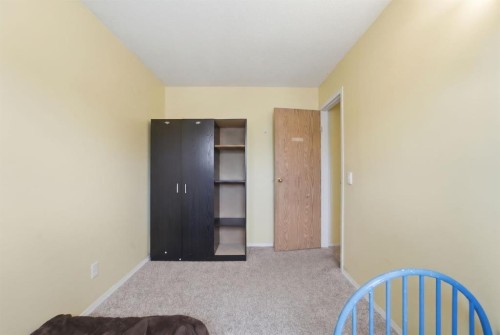 96 Falshire Close Ne, Calgary, AB - Indoor Photo Showing Other Room