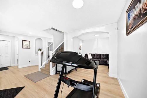 218 Saddlefield Place Ne, Calgary, AB - Indoor