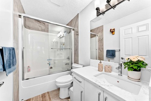 218 Saddlefield Place Ne, Calgary, AB - Indoor Photo Showing Bathroom