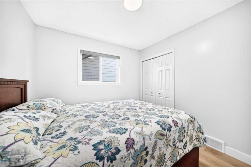 218 Saddlefield Place Ne, Calgary, AB - Indoor Photo Showing Bedroom