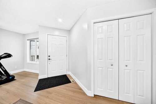 218 Saddlefield Place Ne, Calgary, AB - Indoor