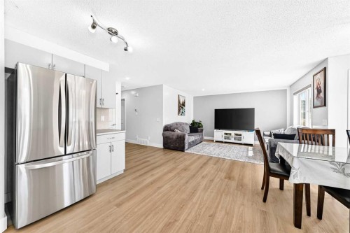218 Saddlefield Place Ne, Calgary, AB - Indoor