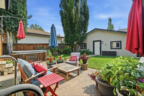 249 Inverness Park Se, Calgary, AB - Outdoor