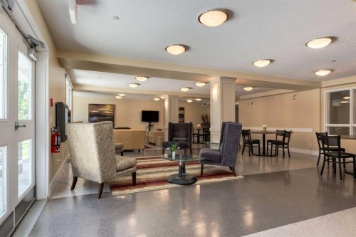132-500 Rocky Vista Gardens Nw, Calgary, AB - Indoor