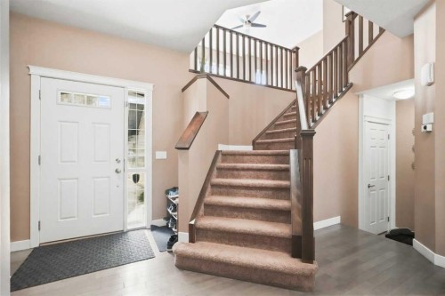 509 New Brighton Drive Se, Calgary, AB - Indoor Photo Showing Other Room