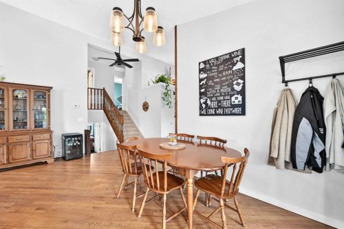 31 Taylor Way Se, Airdrie, AB - Indoor Photo Showing Dining Room