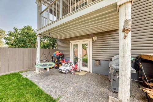 31 Taylor Way Se, Airdrie, AB - Outdoor With Deck Patio Veranda With Exterior