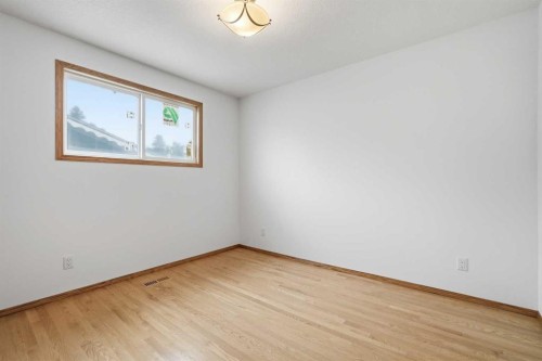 3433 33A Avenue Se, Calgary, AB 