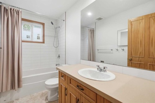3433 33A Avenue Se, Calgary, AB 