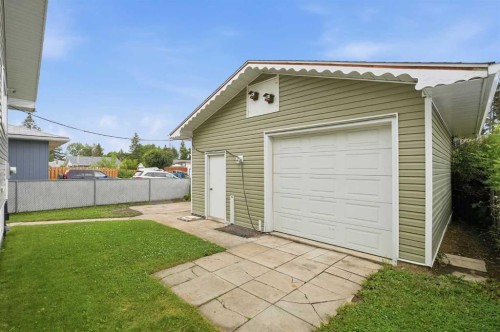 3433 33A Avenue Se, Calgary, AB 