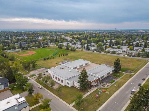 40-3809 45 Street Sw, Calgary, AB - Outdoor With View