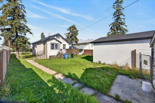 7438 Ogden Road Se, Calgary, AB 