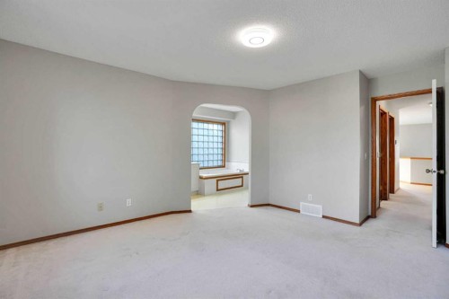 207 Citadel Peak Circle Nw, Calgary, AB 