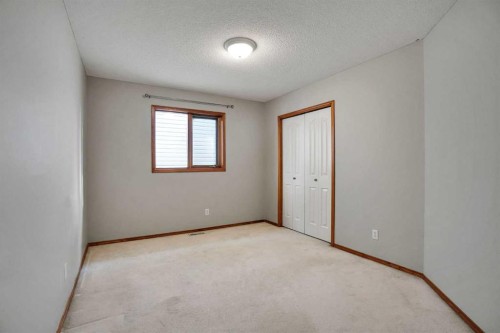 207 Citadel Peak Circle Nw, Calgary, AB 