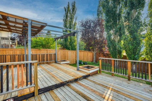 207 Citadel Peak Circle Nw, Calgary, AB 