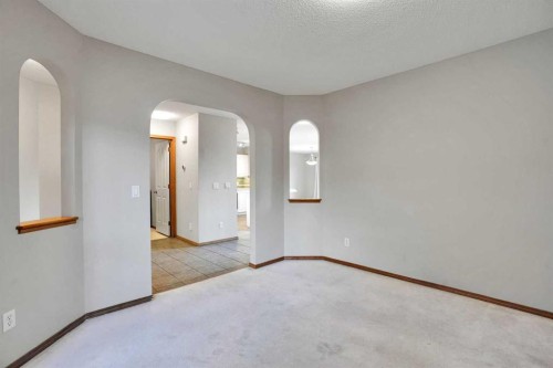 207 Citadel Peak Circle Nw, Calgary, AB 