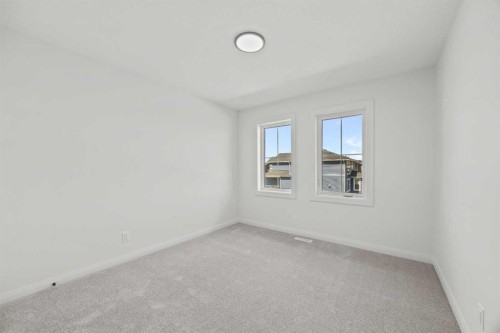 488 Northern Lights Place, Langdon, AB 