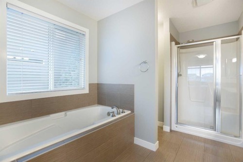 136 Rainbow Falls Glen, Chestermere, AB 
