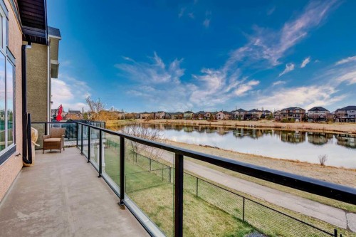 136 Rainbow Falls Glen, Chestermere, AB 