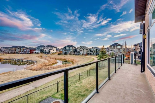 136 Rainbow Falls Glen, Chestermere, AB 