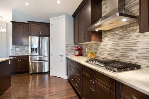 136 Rainbow Falls Glen, Chestermere, AB 