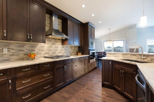 136 Rainbow Falls Glen, Chestermere, AB 