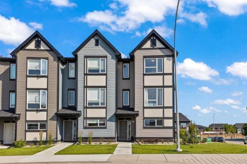 30 Evanscrest Manor Nw, Calgary, AB 