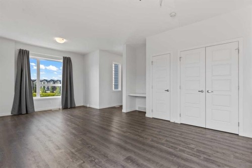 30 Evanscrest Manor Nw, Calgary, AB 