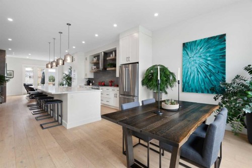 1141 Renfrew Drive Ne, Calgary, AB - Indoor