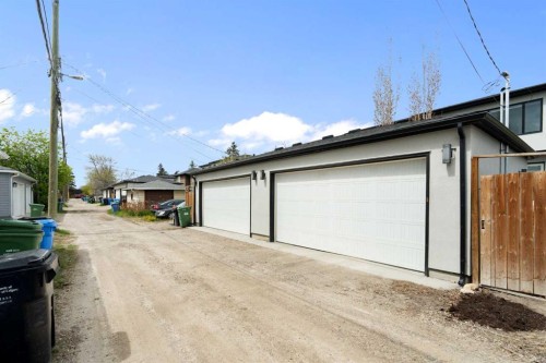 1141 Renfrew Drive Ne, Calgary, AB - Outdoor With Exterior
