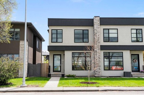 1141 Renfrew Drive Ne, Calgary, AB - Outdoor With Facade