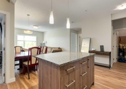 7-4 Sage Hill Terrace Nw, Calgary, AB - Indoor Photo Showing Kitchen With Upgraded Kitchen