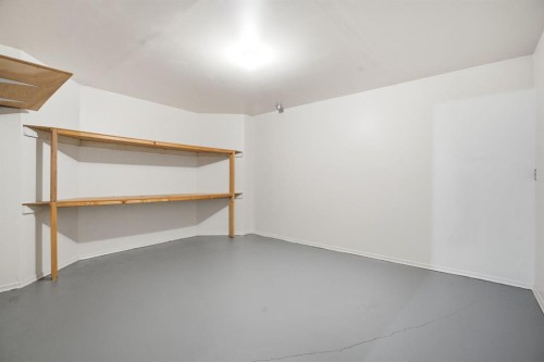 37 Edgeview Road Nw, Calgary, AB - Indoor