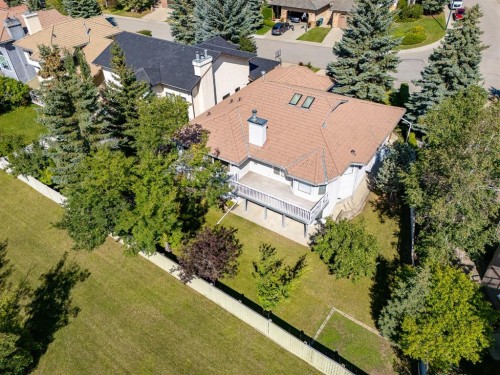 37 Edgeview Road Nw, Calgary, AB - Outdoor