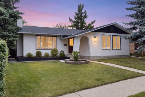 8419 Silver Springs Road Nw, Calgary, AB - Outdoor