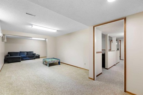 8419 Silver Springs Road Nw, Calgary, AB - Indoor
