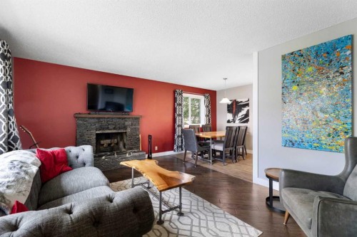 8419 Silver Springs Road Nw, Calgary, AB - Indoor Photo Showing Living Room With Fireplace