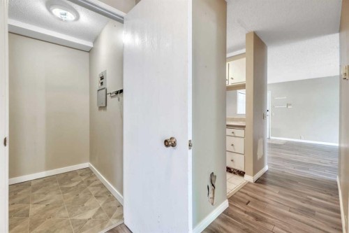 111-10120 Brookpark Boulevard Sw, Calgary, AB 