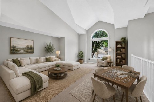 23 Sunlake Gardens Se, Calgary, AB - Indoor Photo Showing Living Room