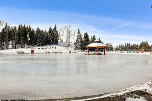 23 Sunlake Gardens Se, Calgary, AB - Outdoor With View