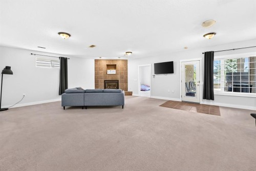 13 Cresthaven Way Sw, Calgary, AB - Indoor