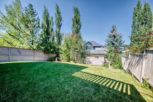 13 Cresthaven Way Sw, Calgary, AB - Outdoor