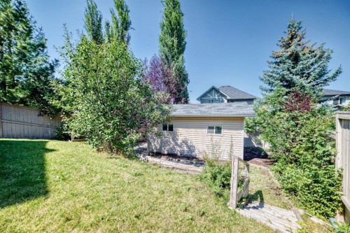 13 Cresthaven Way Sw, Calgary, AB - Outdoor